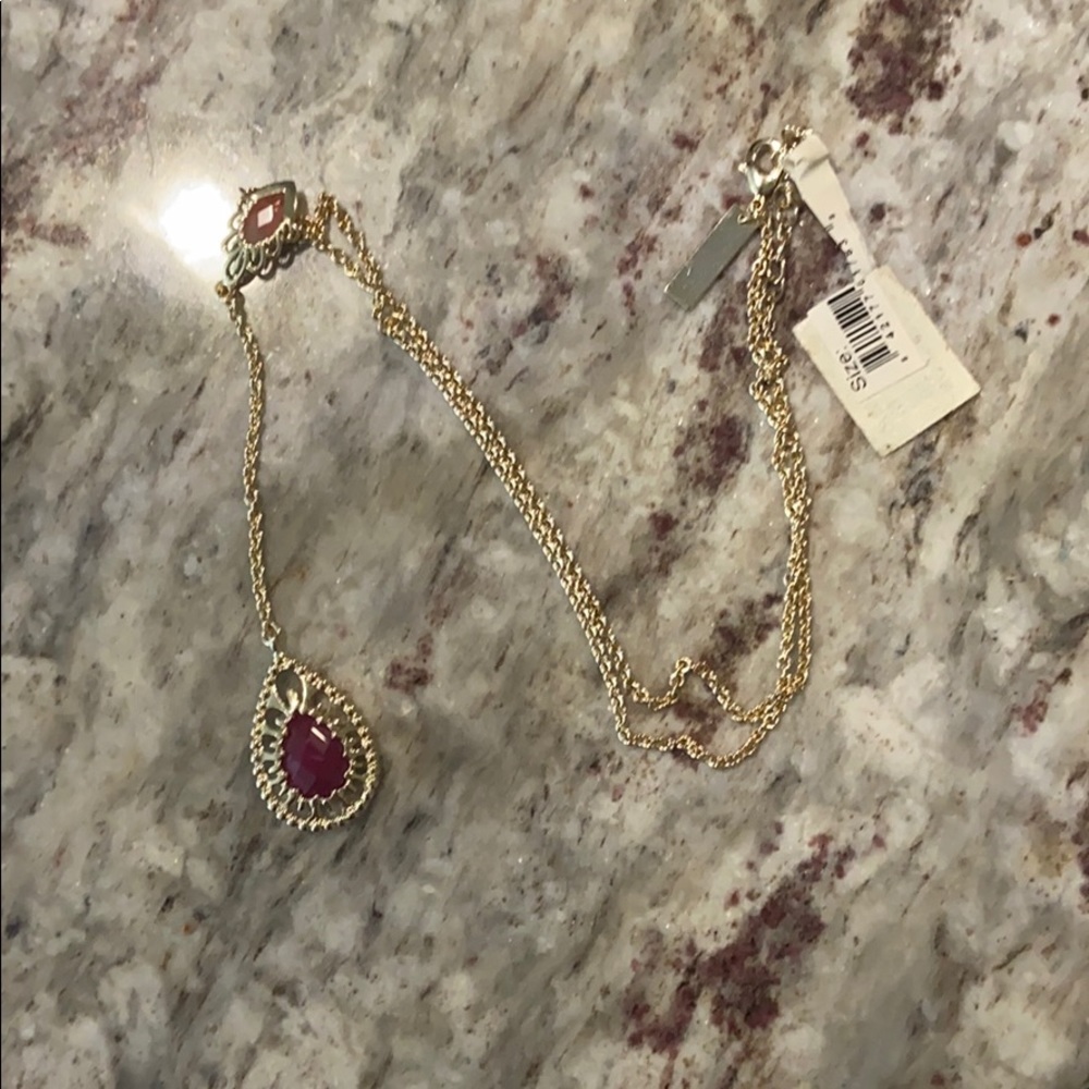 NFS- Kendra Scott drop necklace